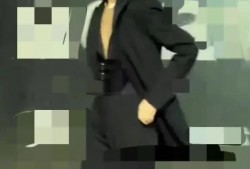 娱乐圈最新爆料动态,明星恋情曝光，幕后黑手浮出水面！