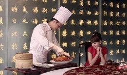 老六爆料小华佗视频播放,老六爆料小华佗神奇医术，视频播放引发热议