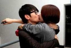 金志文爆料女友视频,甜蜜瞬间引发网友热议