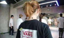 爆料餐厅美女视频大全在线观看